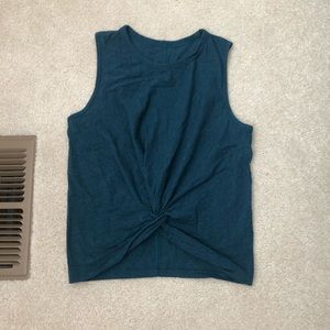 EUC 🌙 Lululemon Crescent Tank